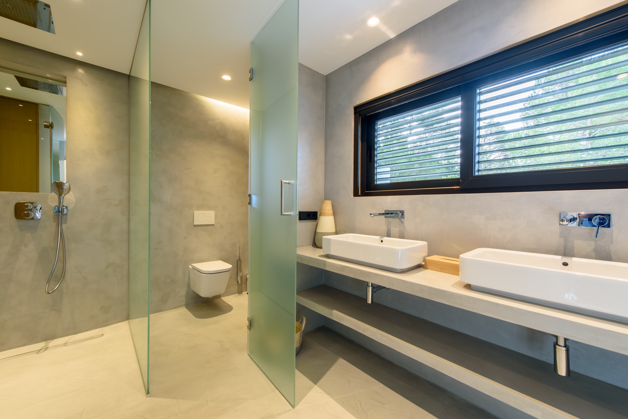 Resa Estates Ibiza villa for sale es Cubells modern heated pool bathroom.jpg